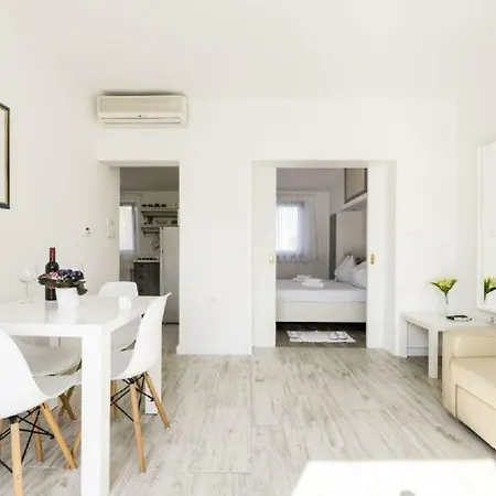 Apartments Villa Pina Vodice Exterior foto