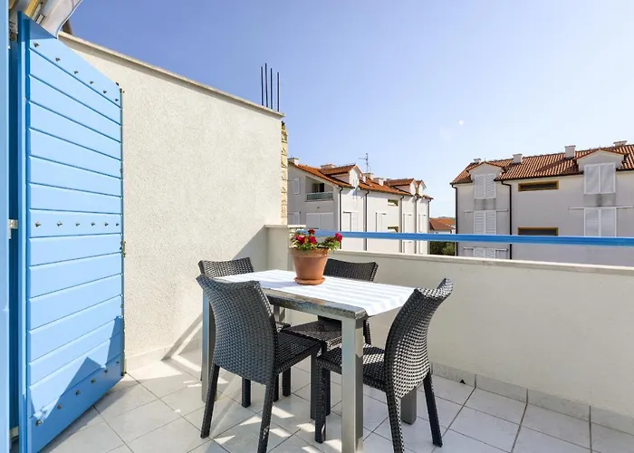 Apartments Villa Pina