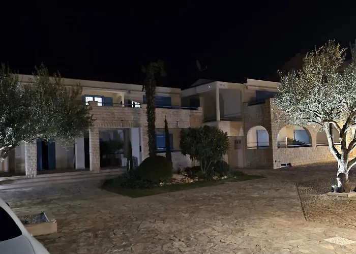 Apartments Villa Pina