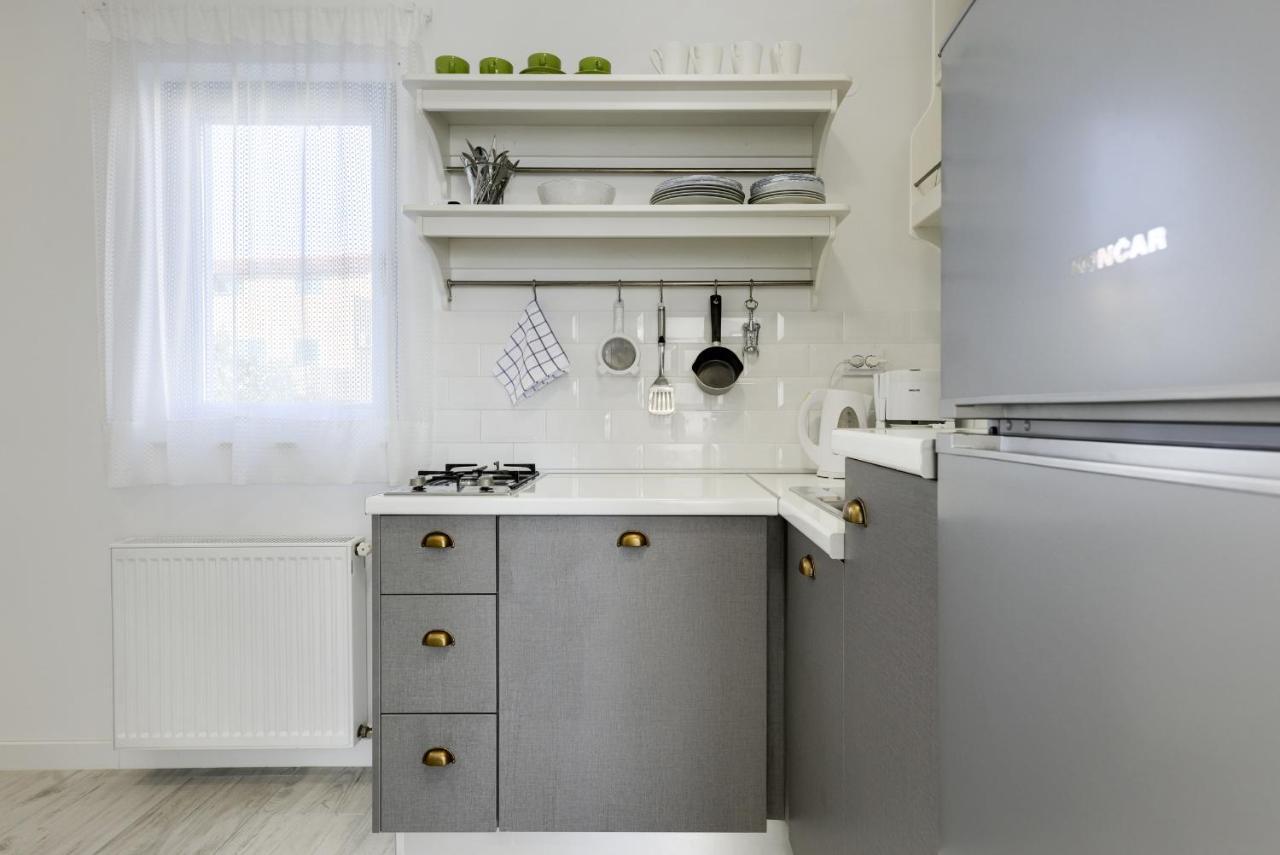 Pina Apartment