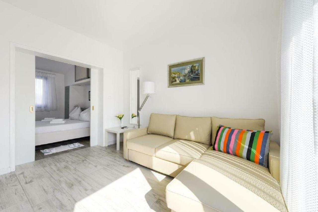 Apartment Pina Vodice
