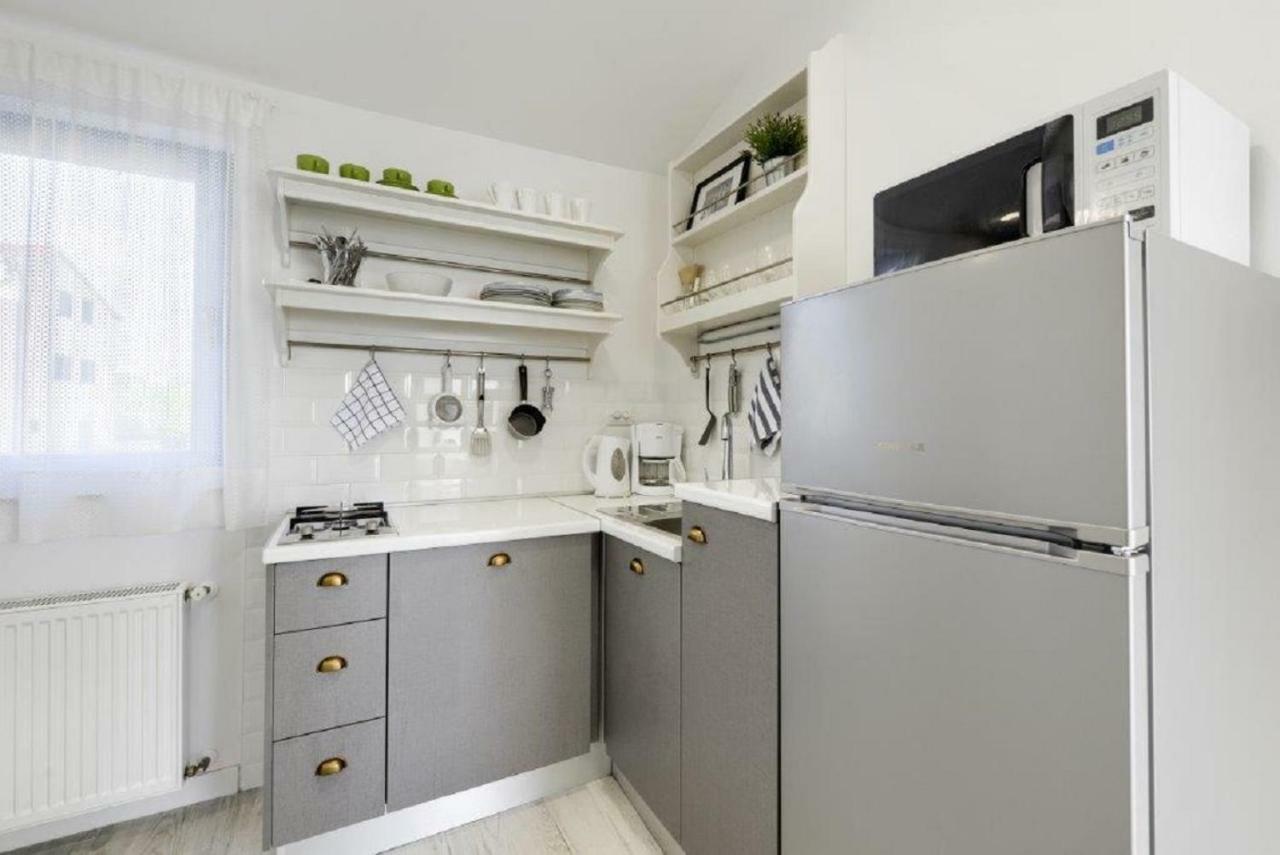 Pina Apartment *